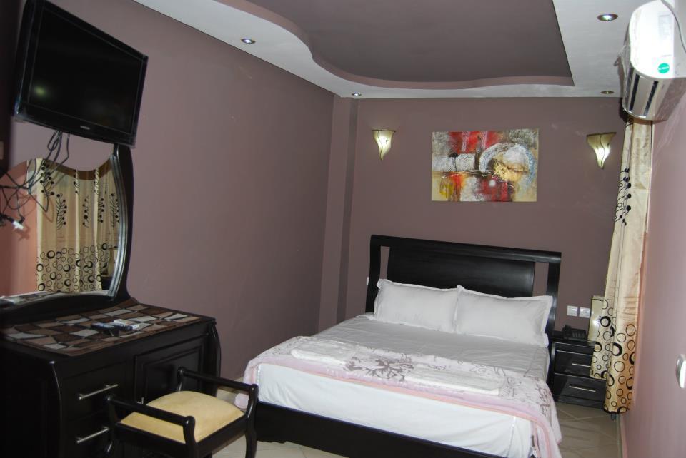 Hotel Salwan Λααγιούν Δωμάτιο φωτογραφία